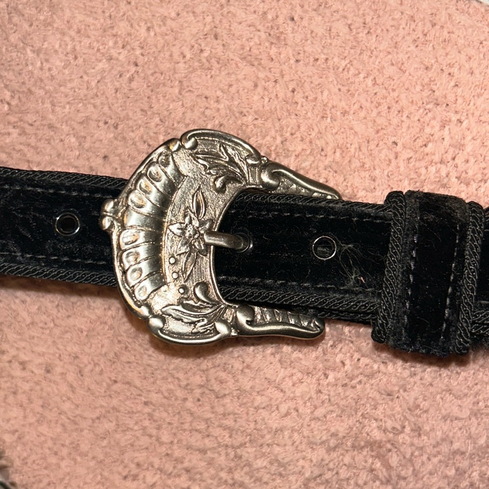 ALDEN HOWARD Vintage black ‘suede’ feel belt